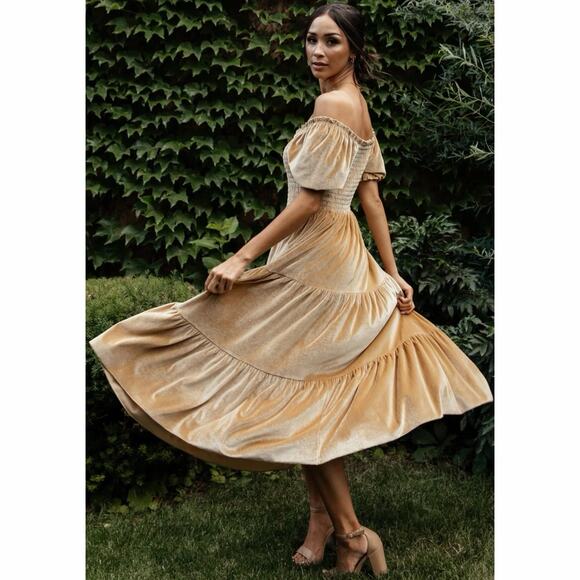 Baltic Born Vivaldi Smocked French Gold Velvet Puff Sleeve Midi Dress - Picture 1 of 6